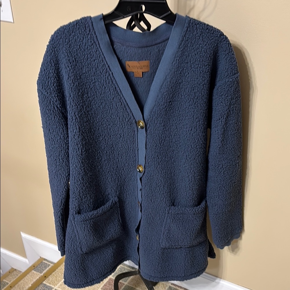 Koolaburra Gray Knit Sweater